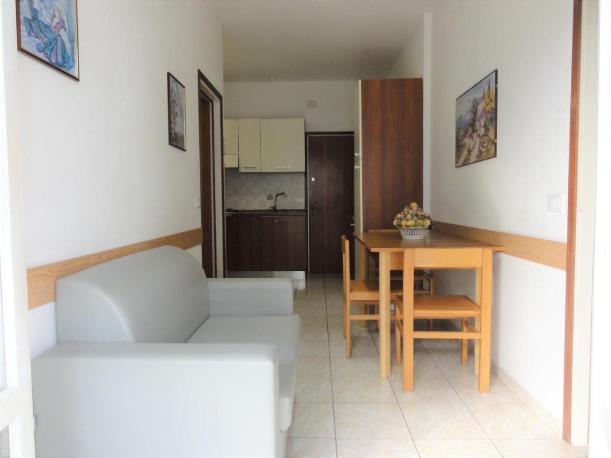 Ivana - Appartamenti Bibione Room photo
